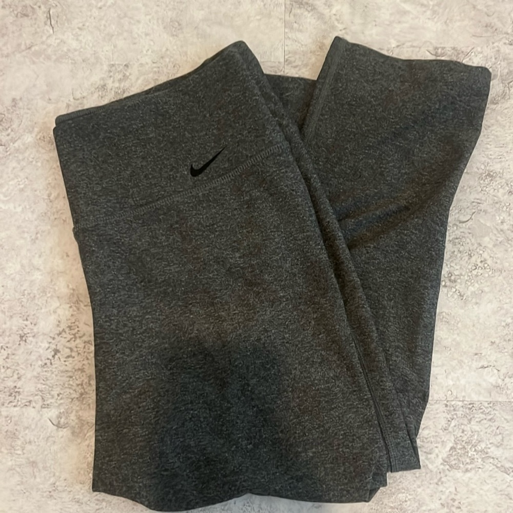Women’s Nike leggings